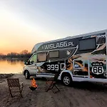 Komfortowy Kamper Na 4 Osoby Benimar Tessoro 463