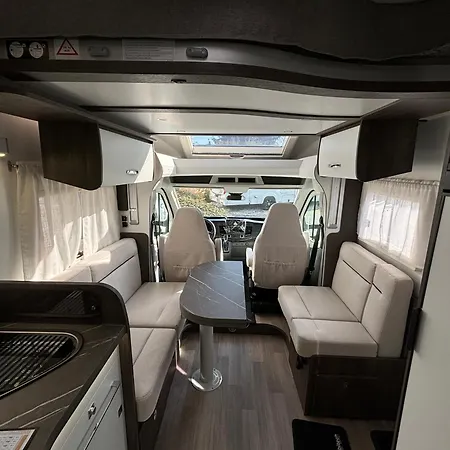 Camping Komfortowy Kamper Na 4 Osoby Benimar Tessoro 463 Laziska (Boleslawiec)