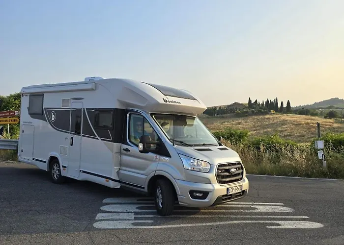 Komfortowy Kamper Na 4 Osoby Benimar Tessoro 463 Camping Laziska (Boleslawiec)