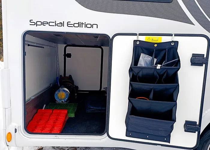 Komfortowy Kamper Na 4 Osoby Benimar Tessoro 463 * Laziska (Boleslawiec)