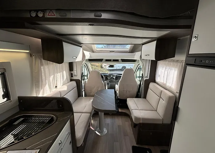 Camping Komfortowy Kamper Na 4 Osoby Benimar Tessoro 463 Laziska (Boleslawiec)